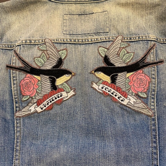 Gap Jean Jacket with custom embroidery - Picture 4 of 4